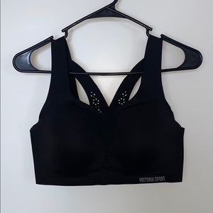 VSX Bra. 34D.